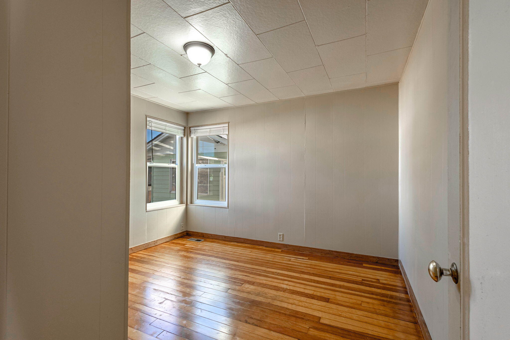 Railroad - Residential