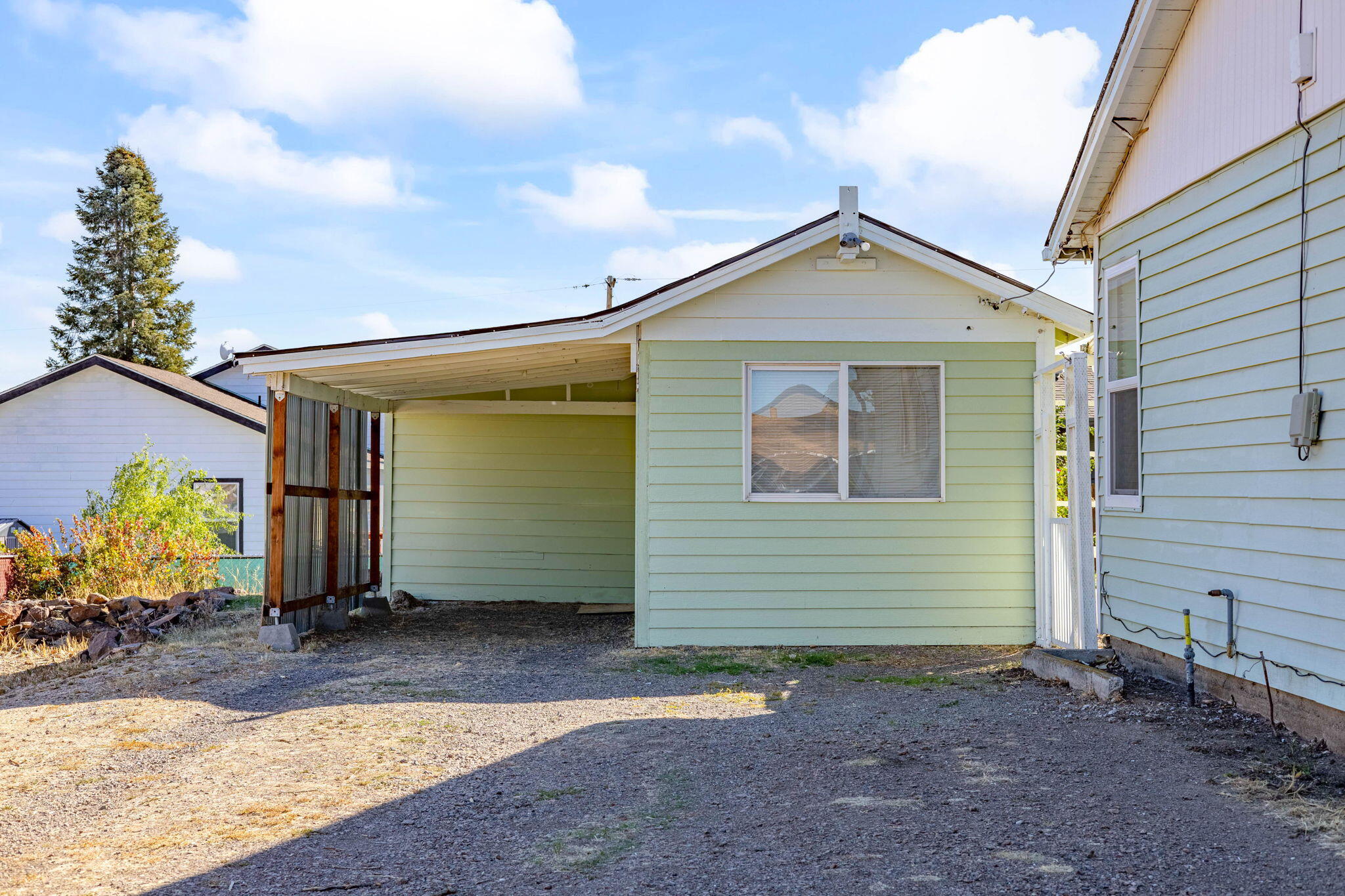 Railroad - Residential