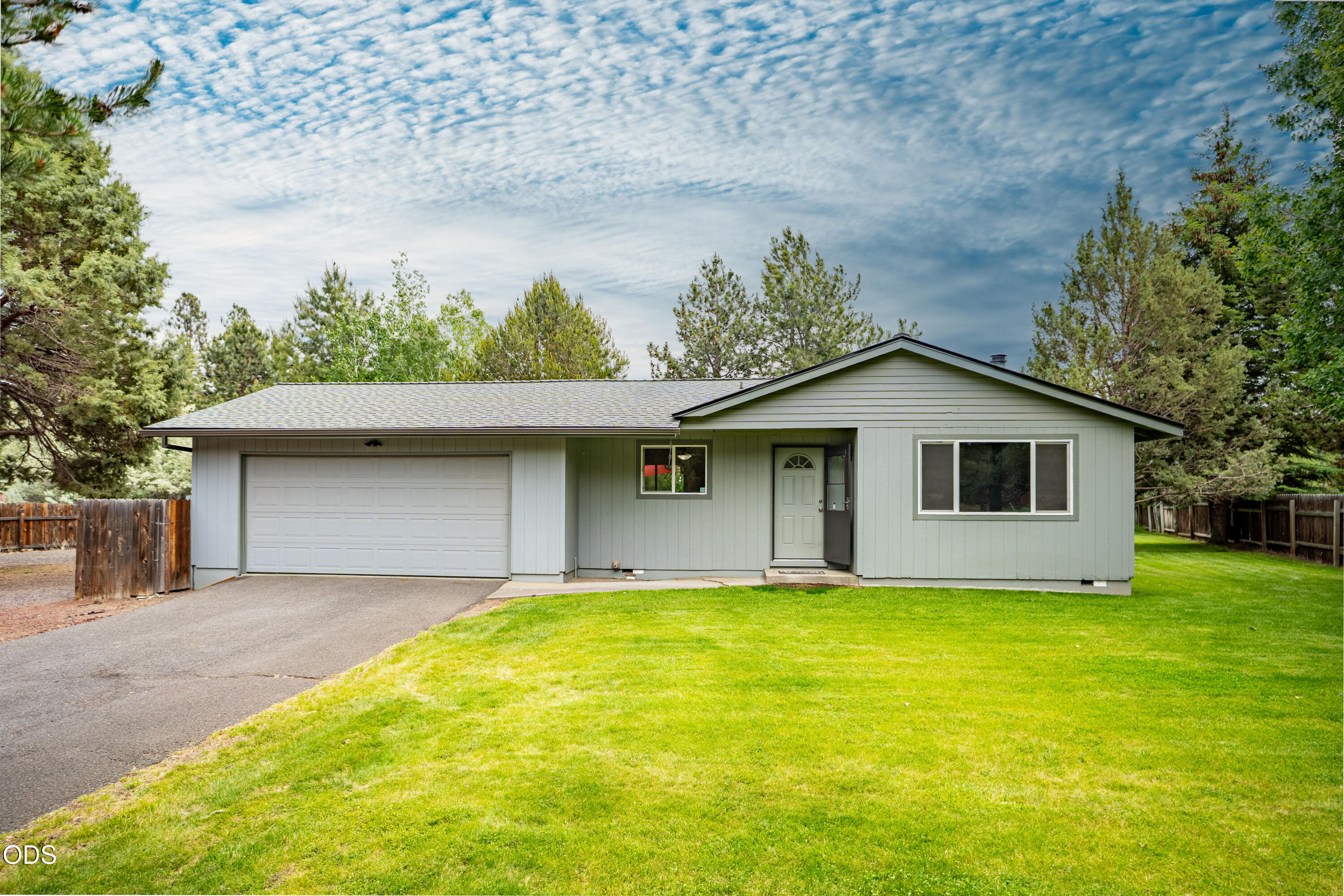 61548 SE Rockway Terrace