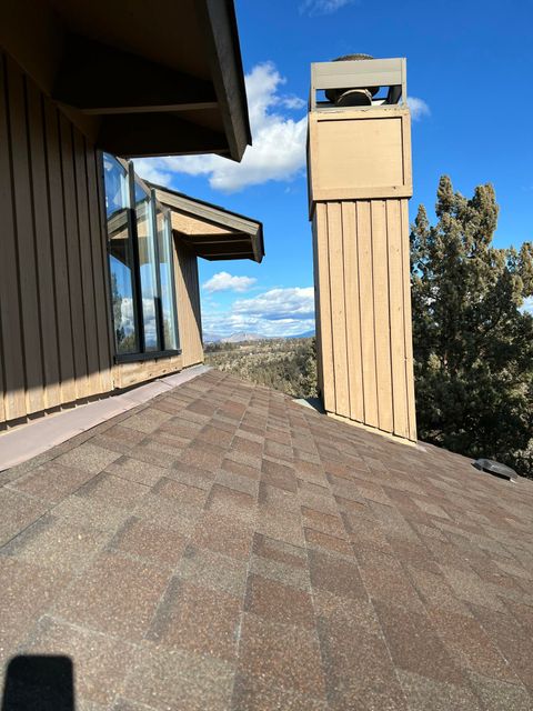 Tiny photo for 2390 Snowgoose Drive Dr #RV11D, Redmond, OR 97756 (MLS # 220215519)