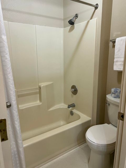 Tiny photo for 2390 Snowgoose Drive Dr #RV11D, Redmond, OR 97756 (MLS # 220215519)