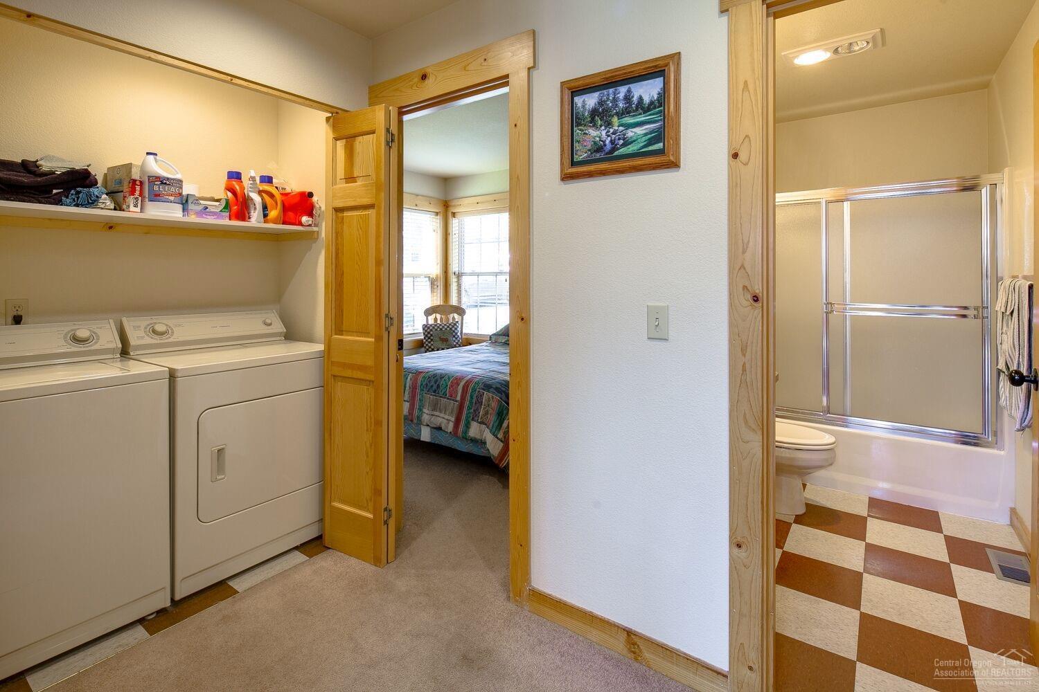 Eagle Crest - Residential