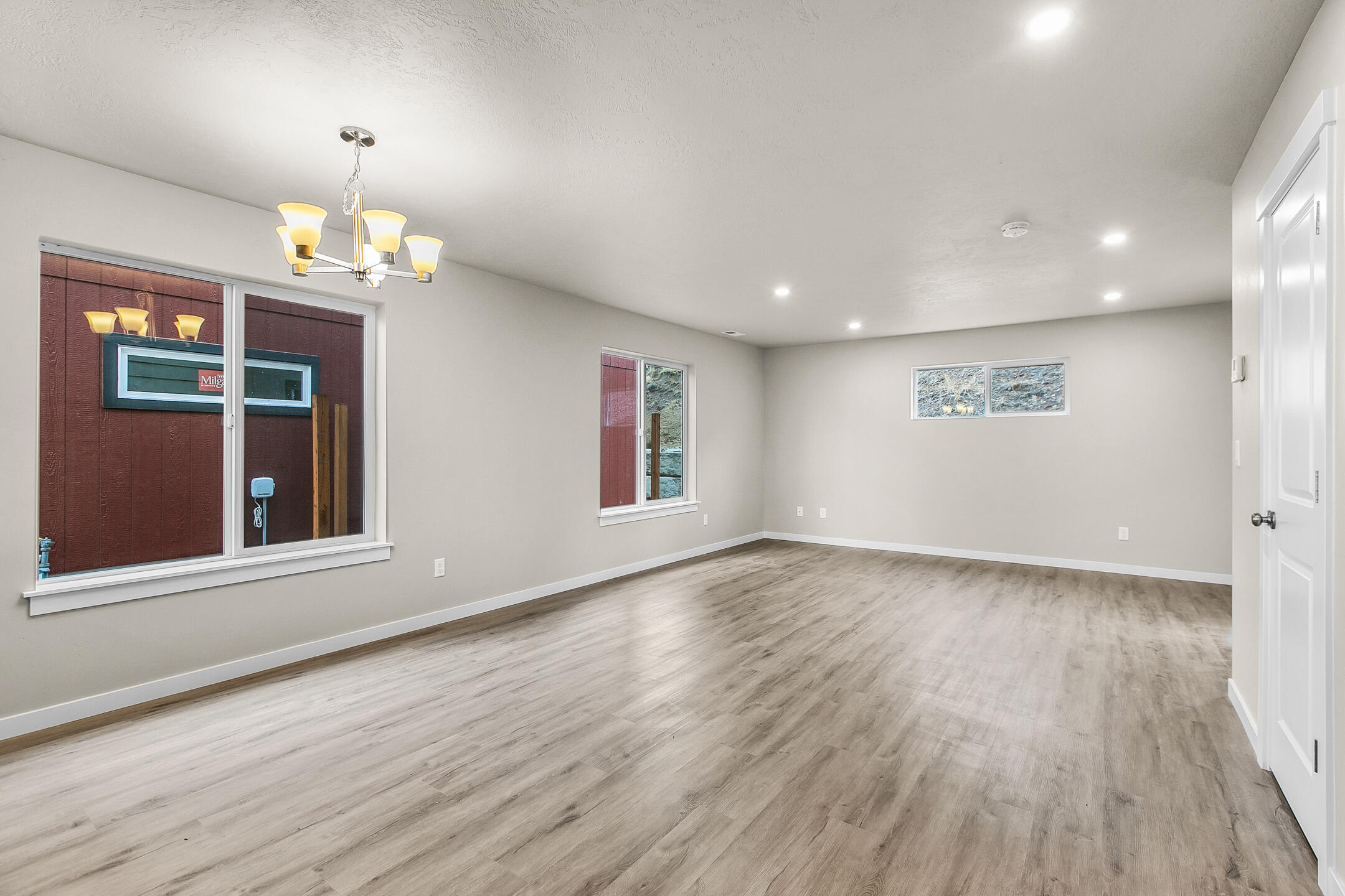 Stoneridge Terrace - Residential