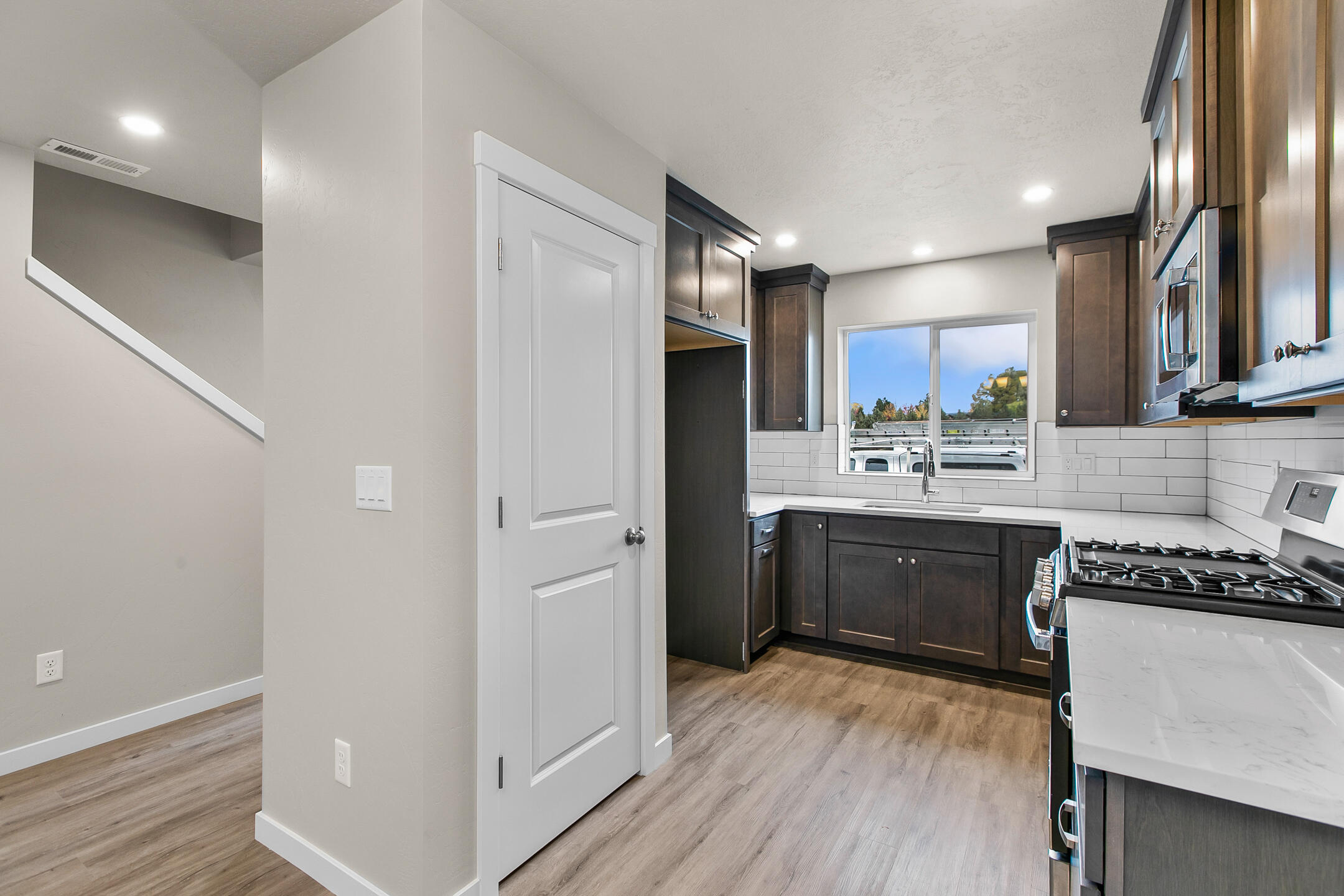 Stoneridge Terrace - Residential