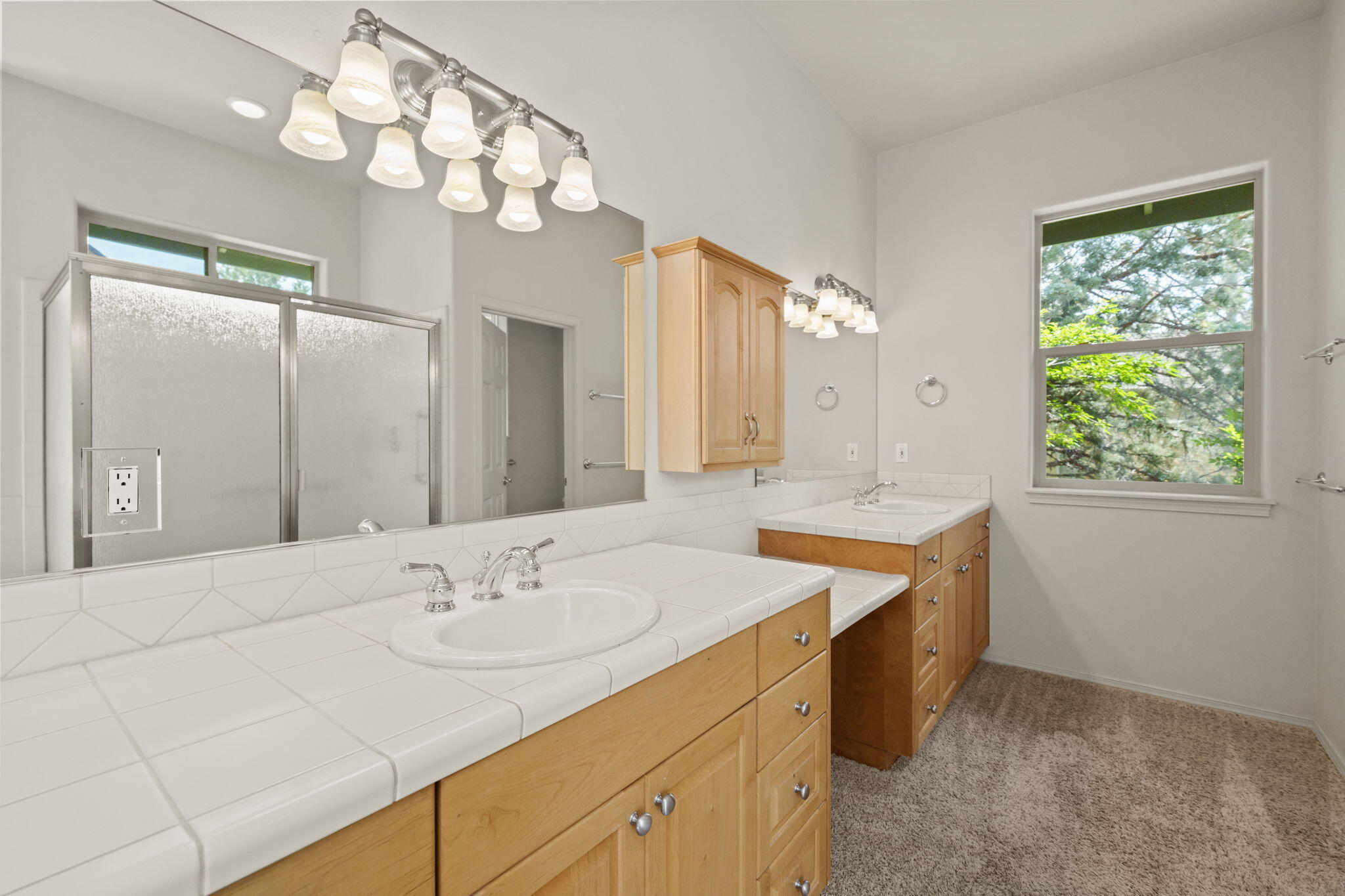 Eagle Crest - Residential