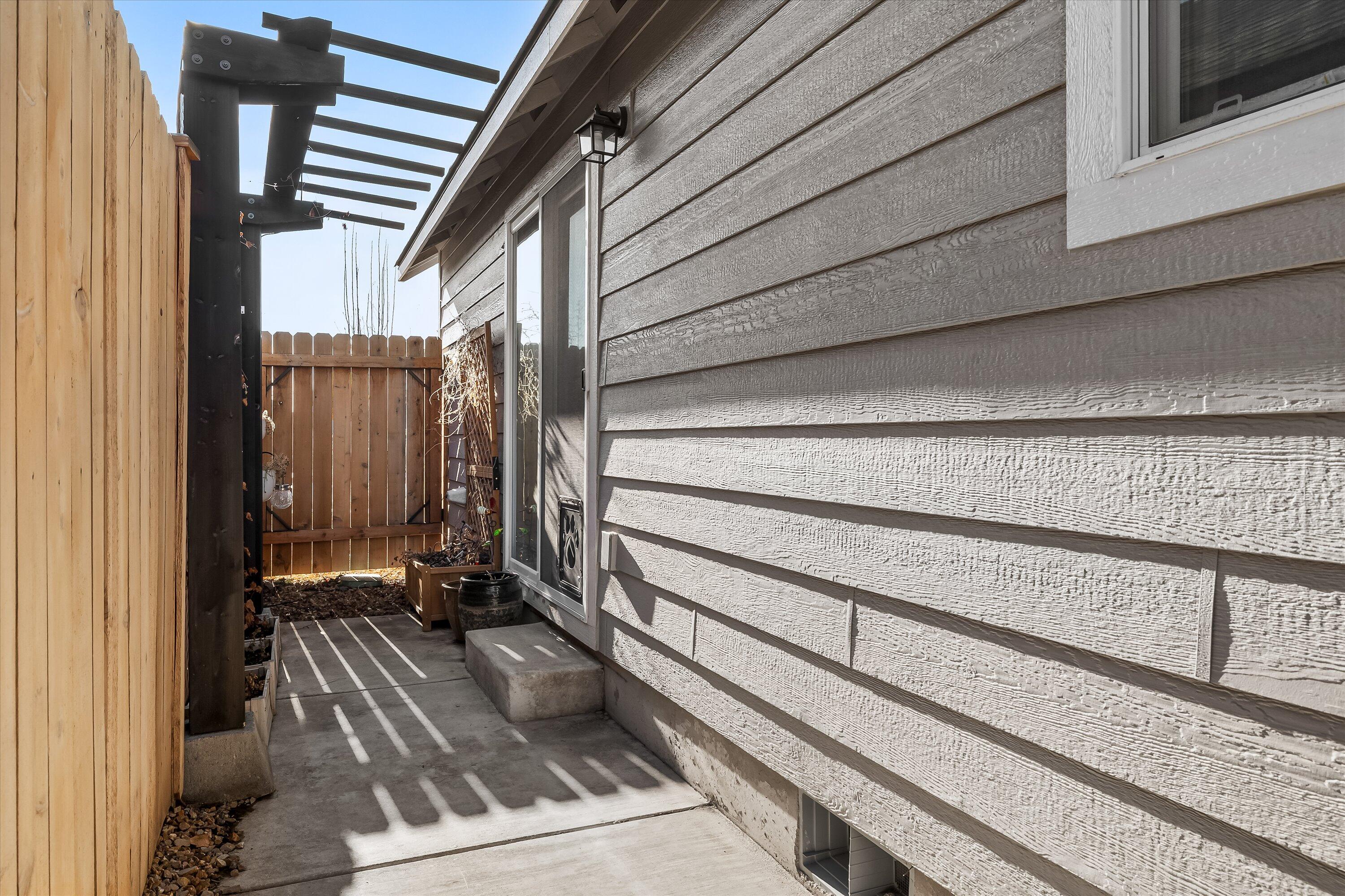 Dry Canyon - Residential