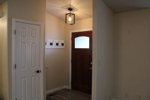 Tiny photo for 1517 Molly Lane, Grants Pass, OR 97527 (MLS # 220211529)