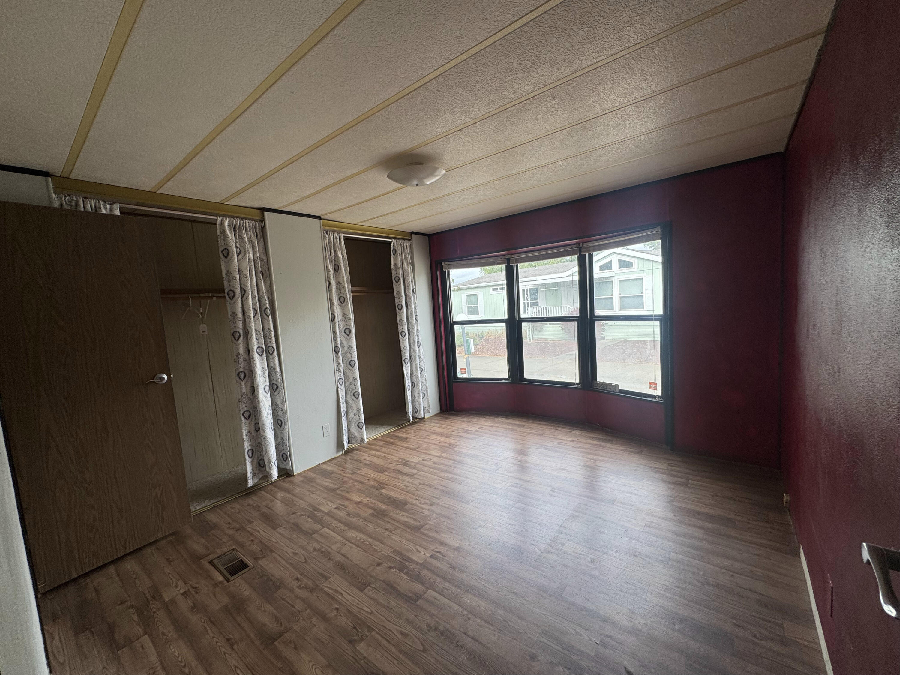 Myra Lynne Mobile Home Community - Residential