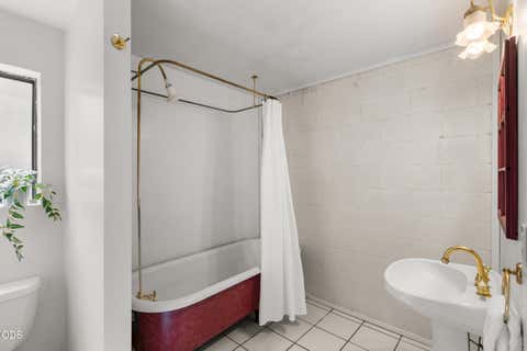 Tiny photo for 4770 Andrews Road, Medford, OR 97501 (MLS # 220222877)
