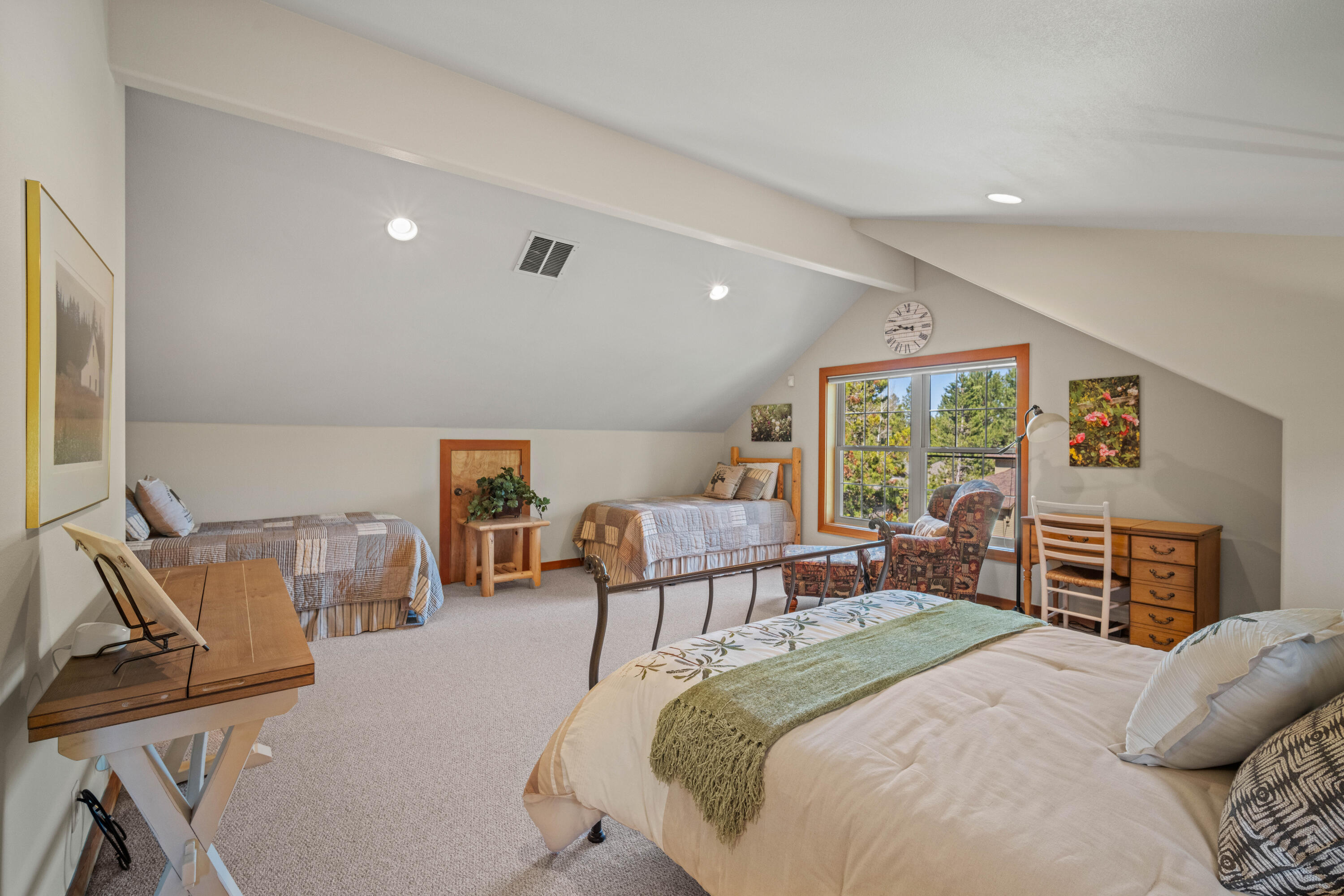 Fairway Crest Village - Residential