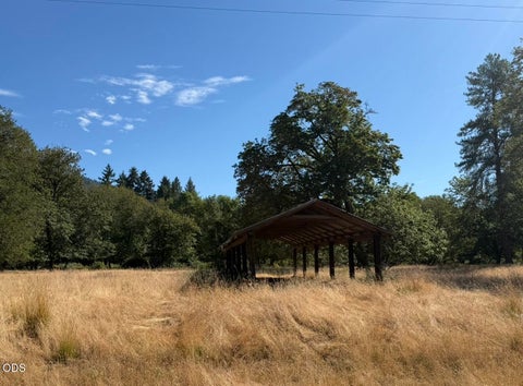 Tiny photo for 706 Creek Road, Azalea, OR 97410 (MLS # 220224415)