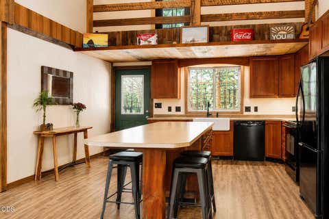 Tiny photo for 15408 Ponderosa Loop, La Pine, OR 97739 (MLS # 220225129)