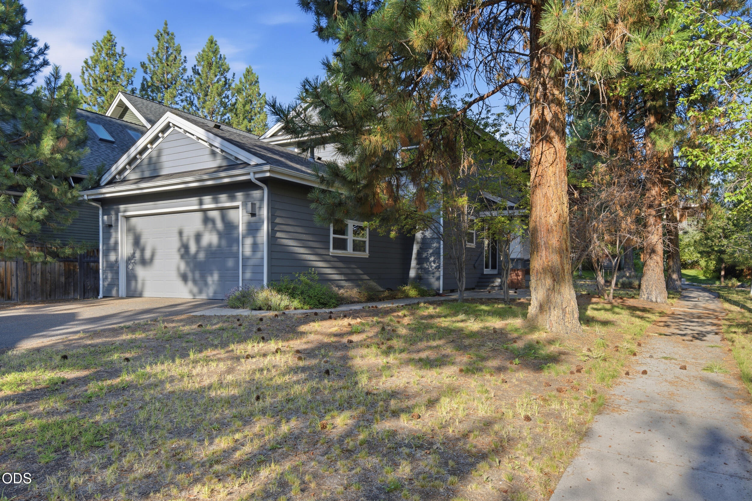 1374 NW Fort Clatsop Street