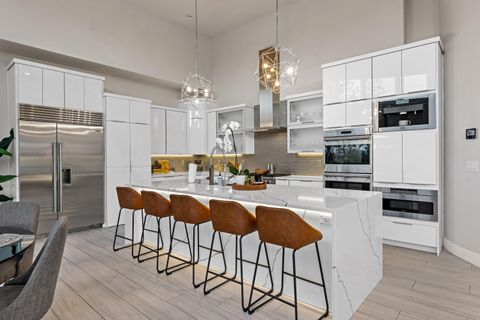 Tiny photo for 32 Pebble Creek Drive, Eagle Point, OR 97524 (MLS # 220219651)