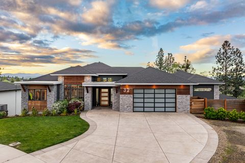 32 Pebble Creek Drive Eagle Point OR 97524