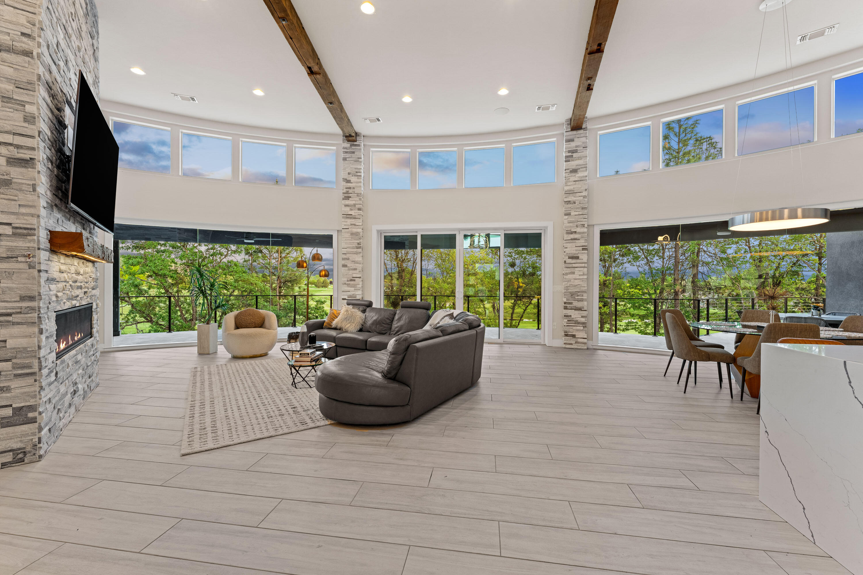 32 Pebble Creek Drive