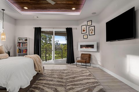 Tiny photo for 32 Pebble Creek Drive, Eagle Point, OR 97524 (MLS # 220219651)