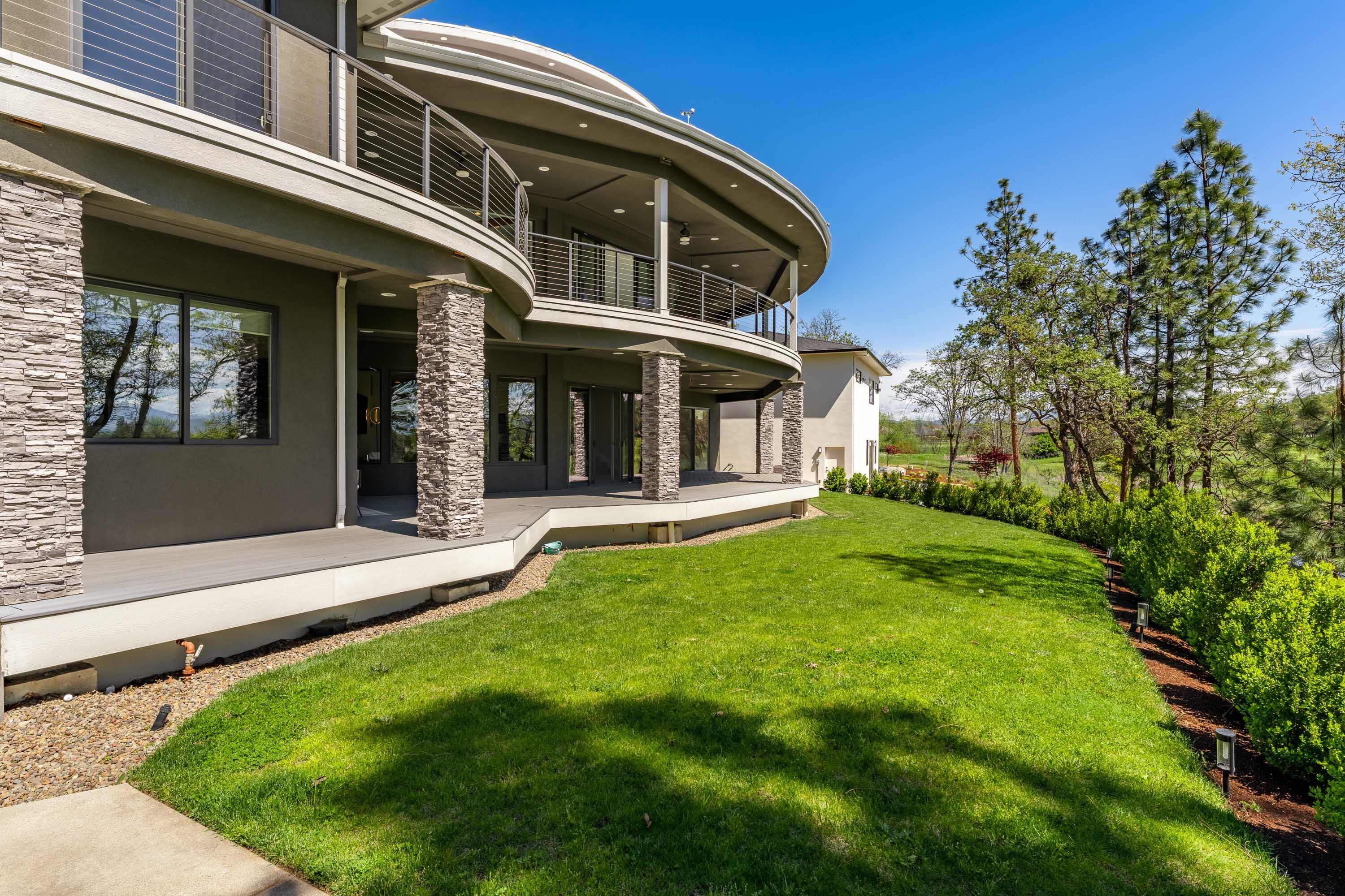 32 Pebble Creek Dr, Eagle Point, OR, 97524, USA, 5 Bedrooms Bedrooms, ,5 BathroomsBathrooms,Residential,Active,32 Pebble Creek Dr,220219651