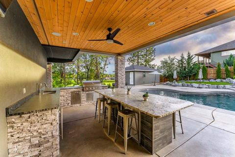 Tiny photo for 32 Pebble Creek Drive, Eagle Point, OR 97524 (MLS # 220219651)