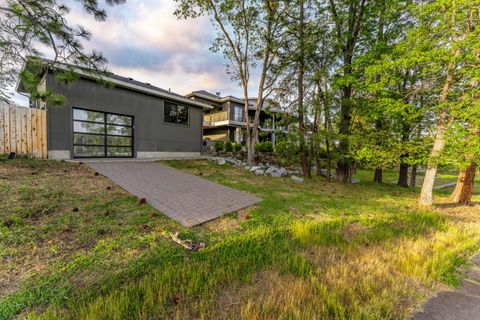 Tiny photo for 32 Pebble Creek Drive, Eagle Point, OR 97524 (MLS # 220219651)