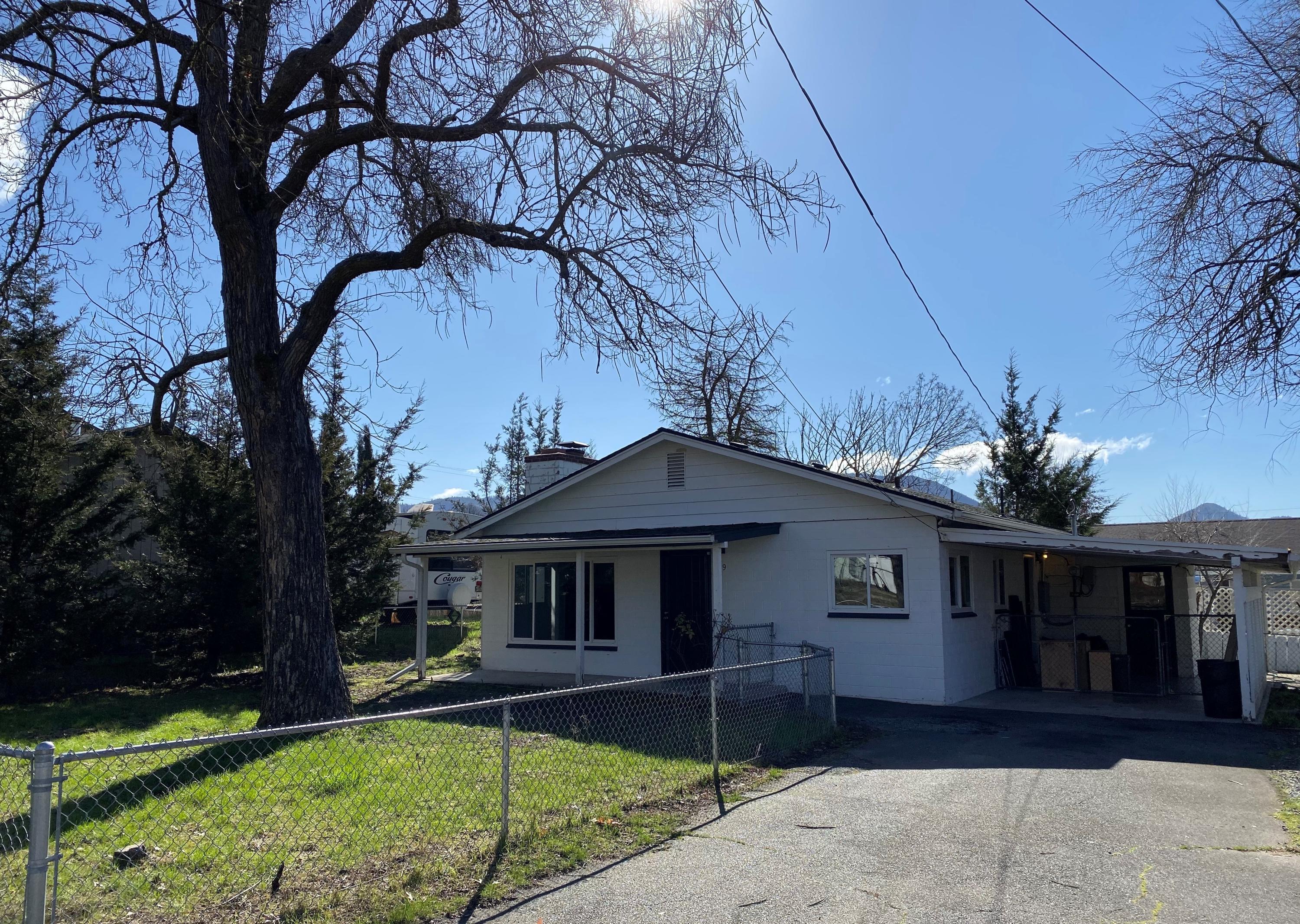 Madrona Heights - Residential