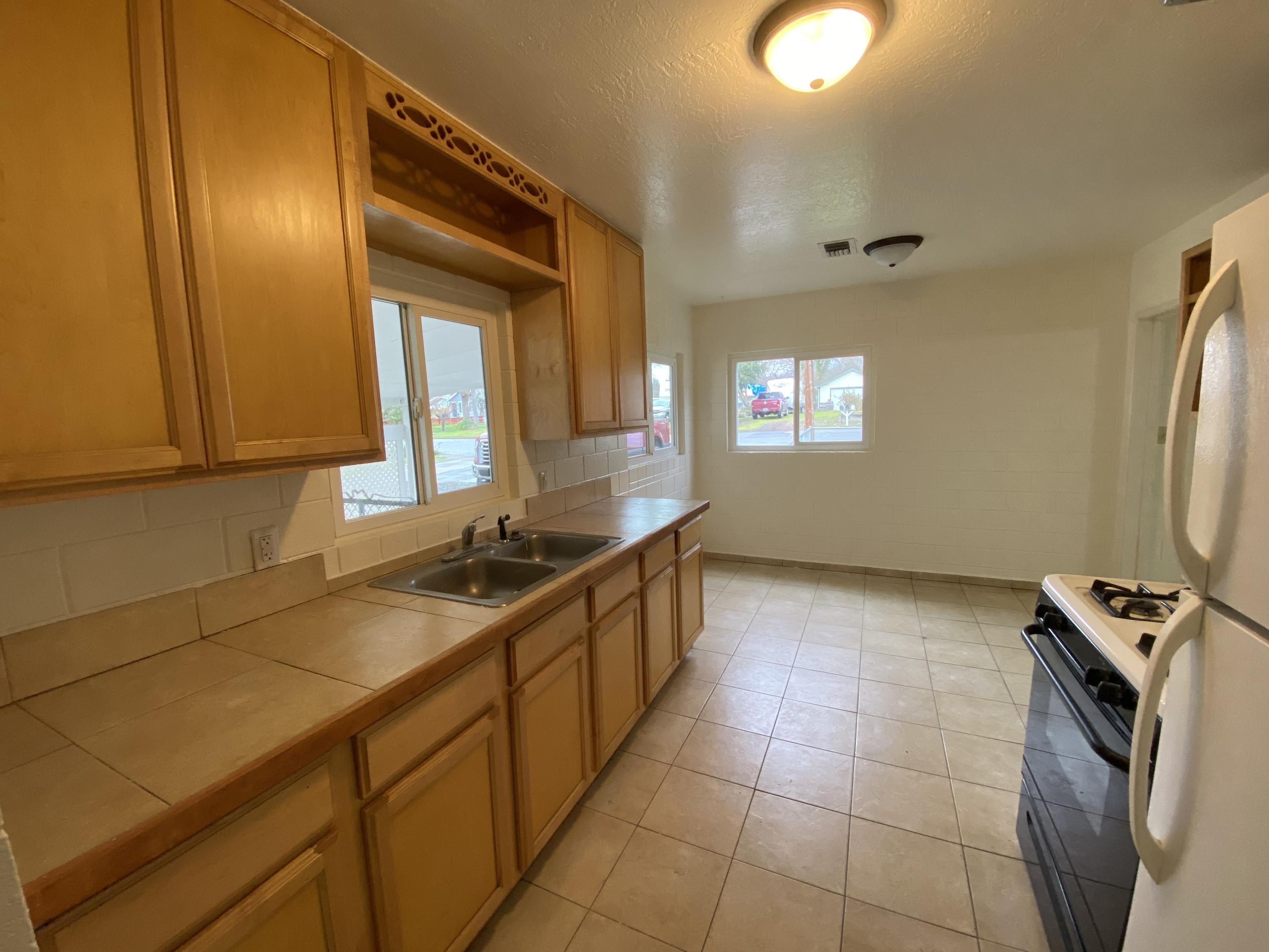 Madrona Heights - Residential