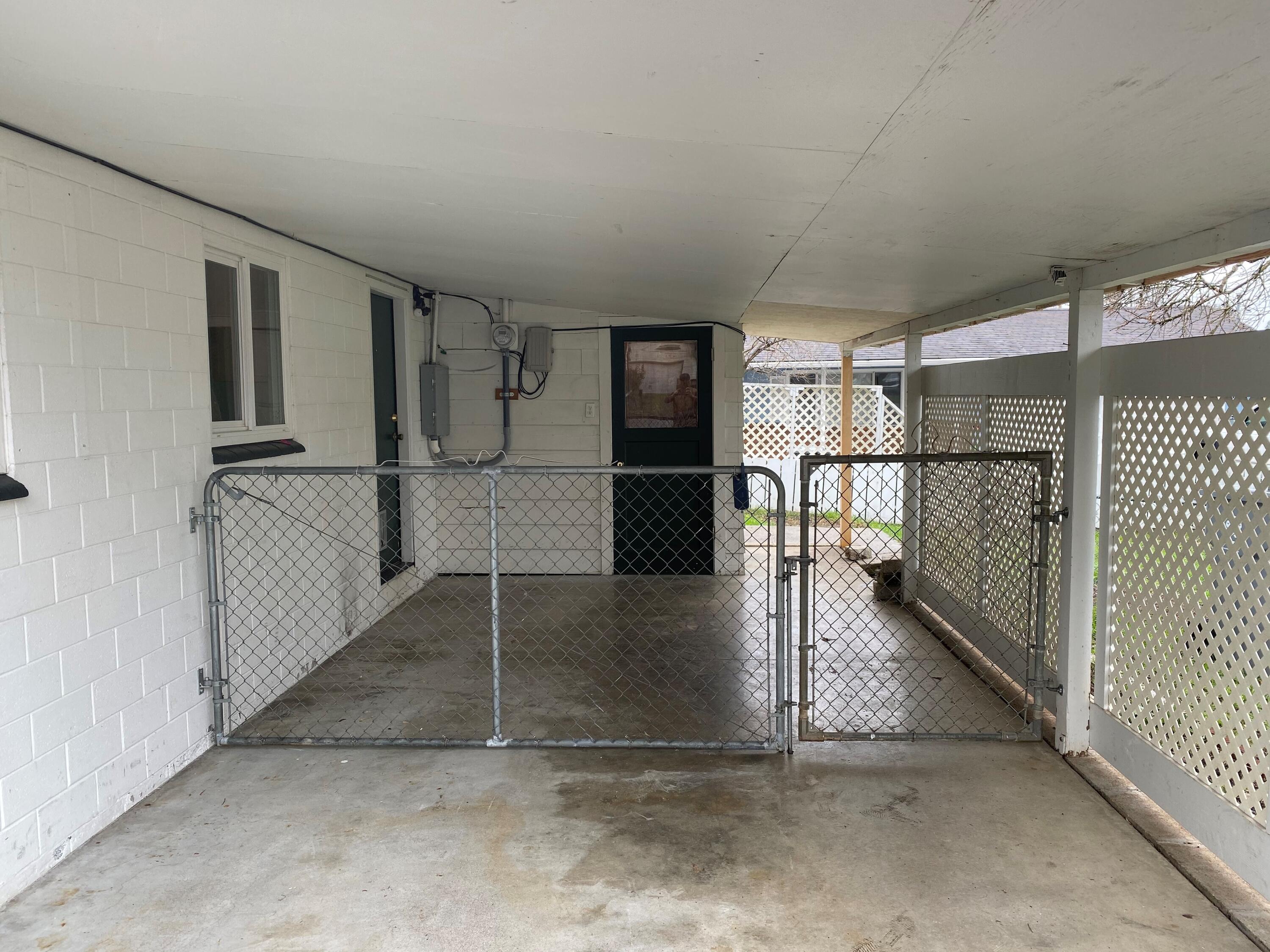 Madrona Heights - Residential