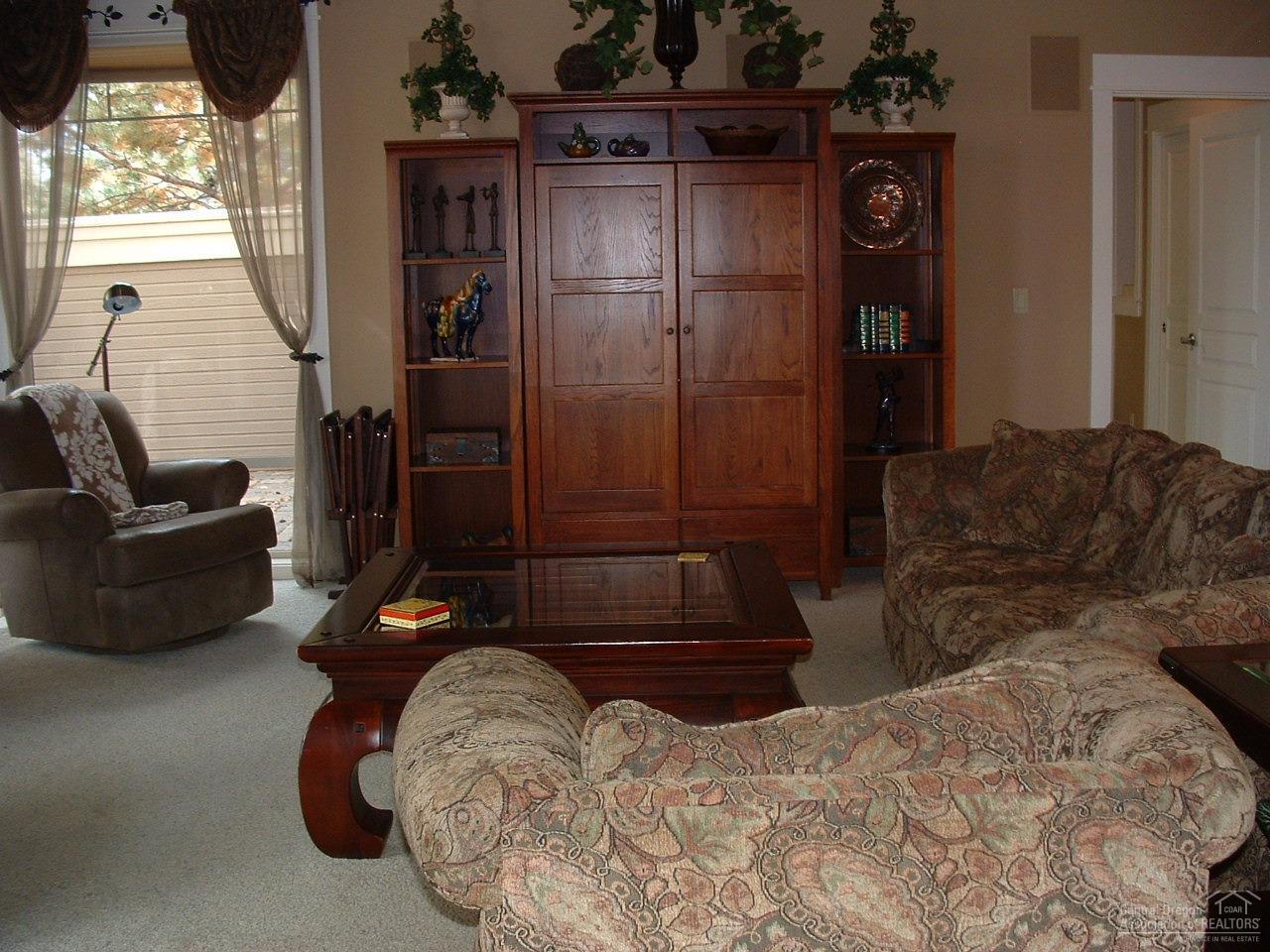 Eagle Crest - Residential