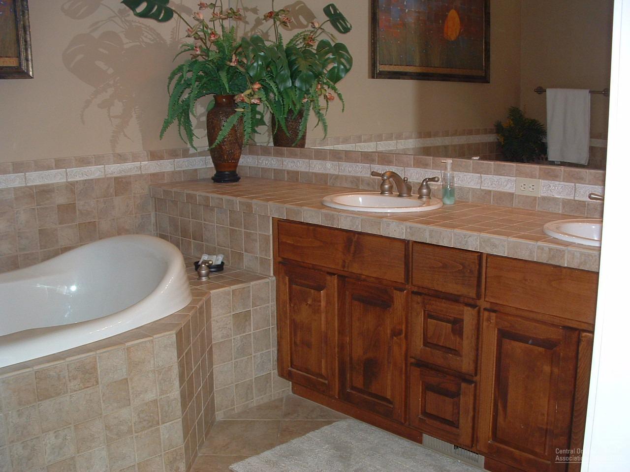 Eagle Crest - Residential