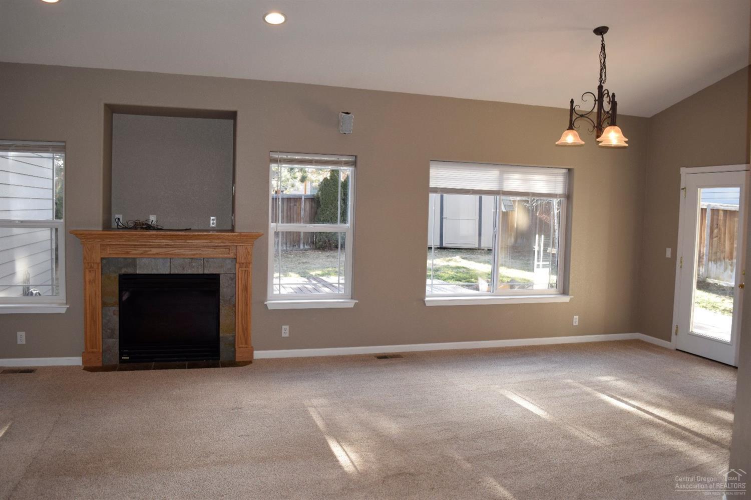 Elkhorn Ridge - Residential