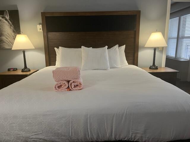 Inn Of The 7th - Residential