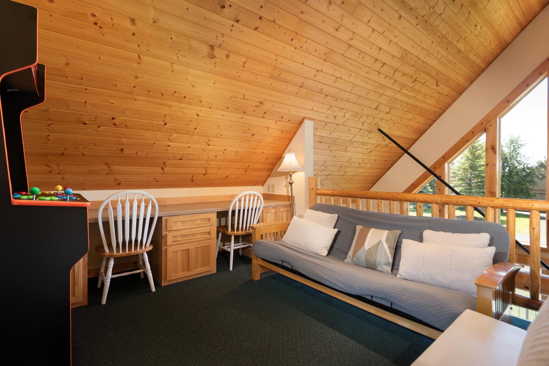 Eagle Crest - Residential