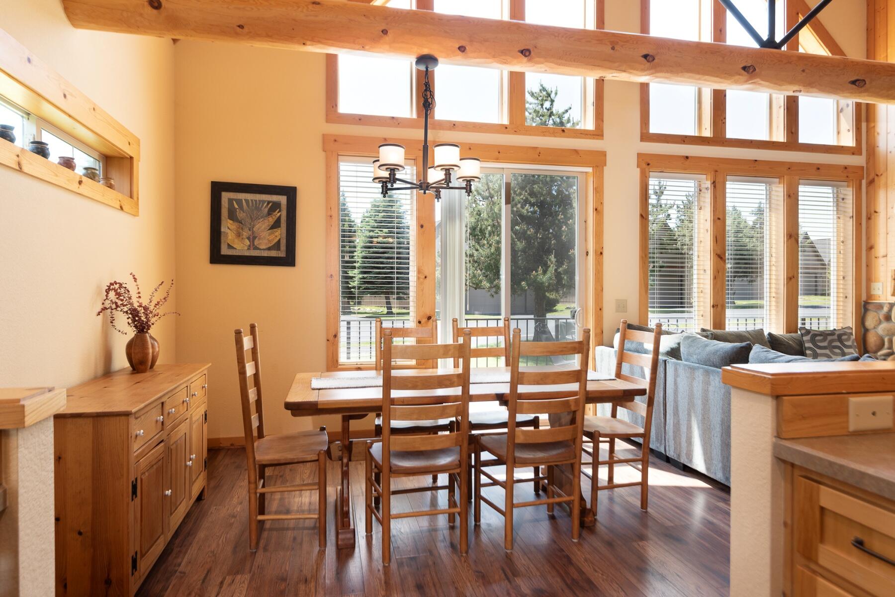 Eagle Crest - Residential