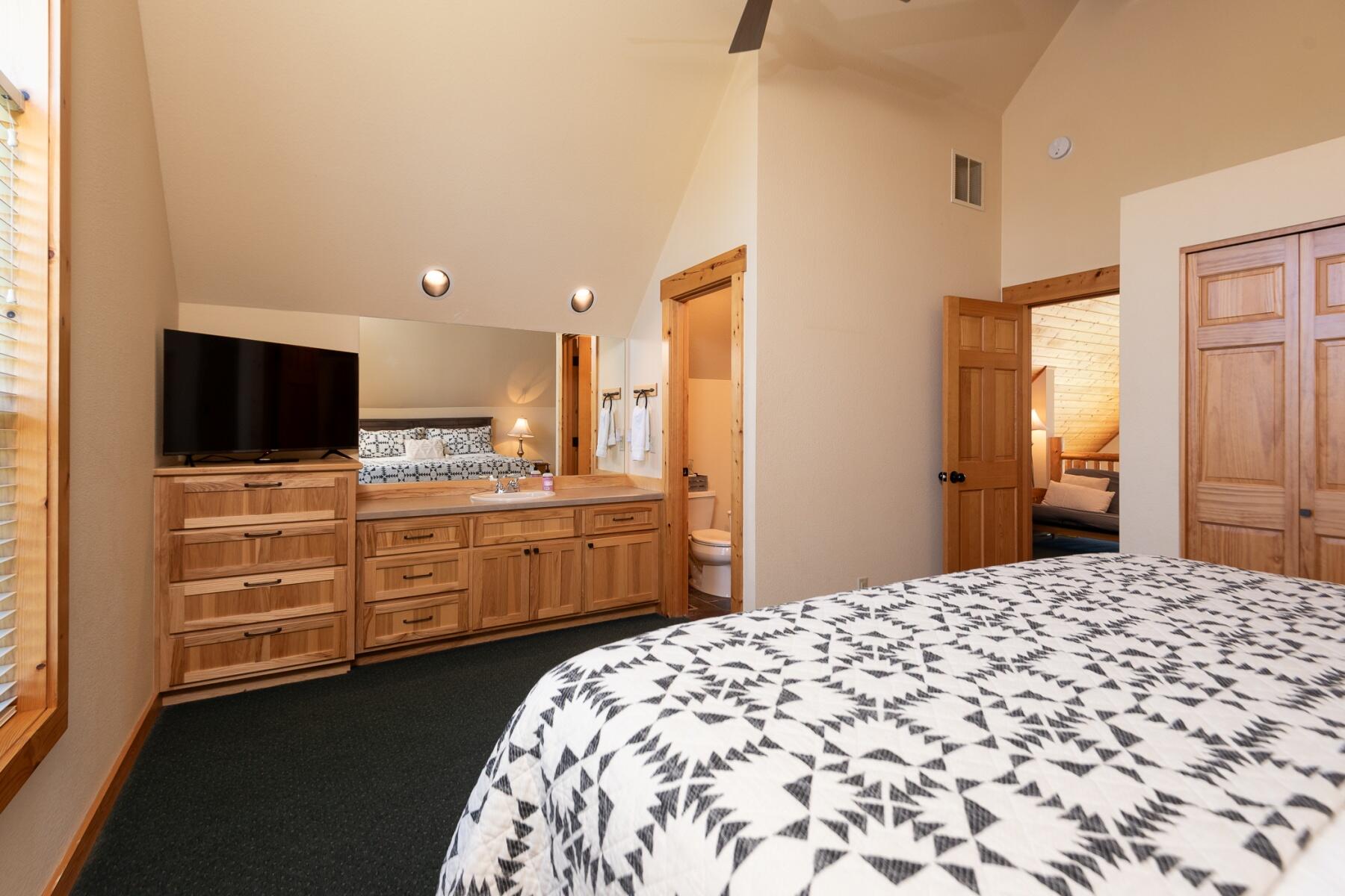 Eagle Crest - Residential