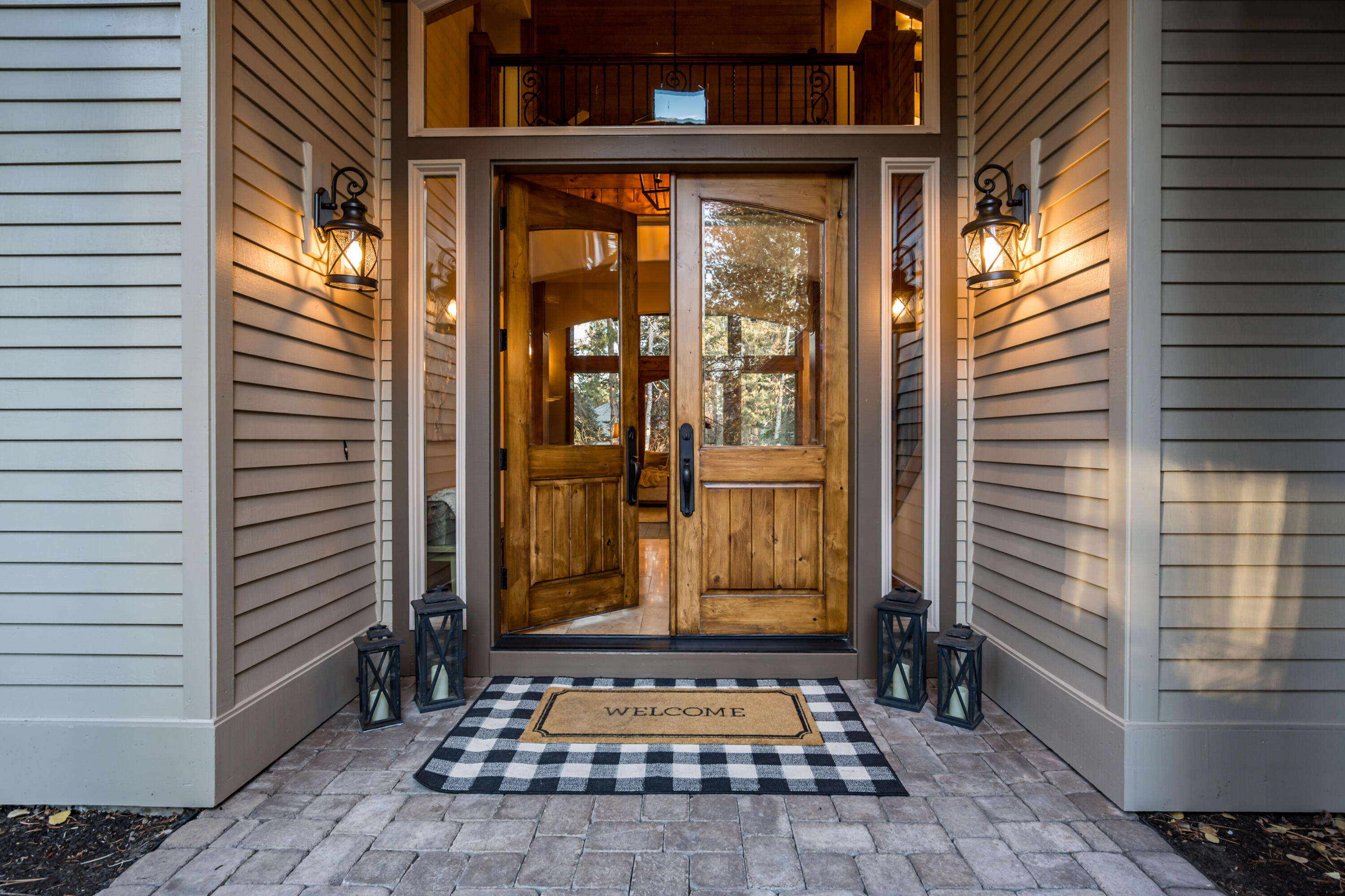 Broken Top - Residential