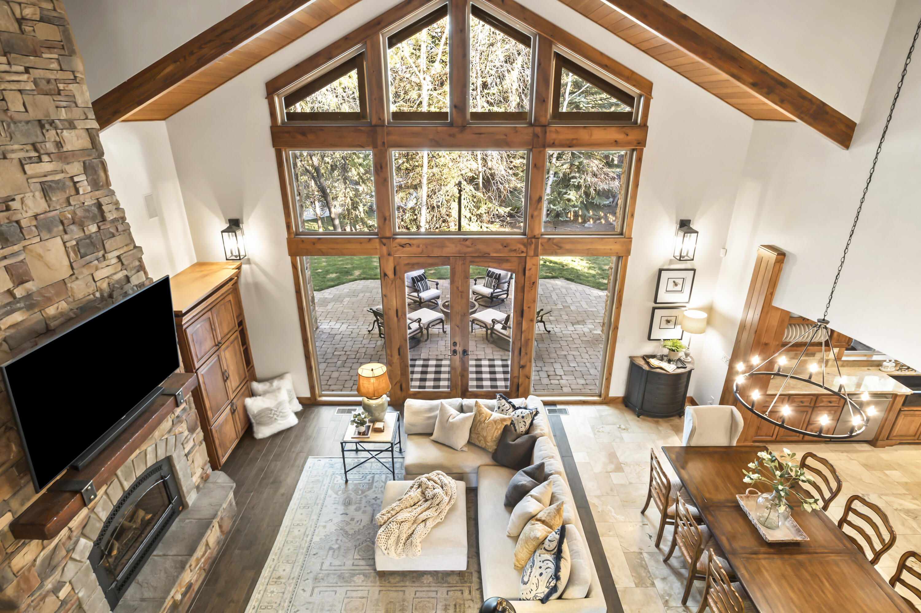 Broken Top - Residential