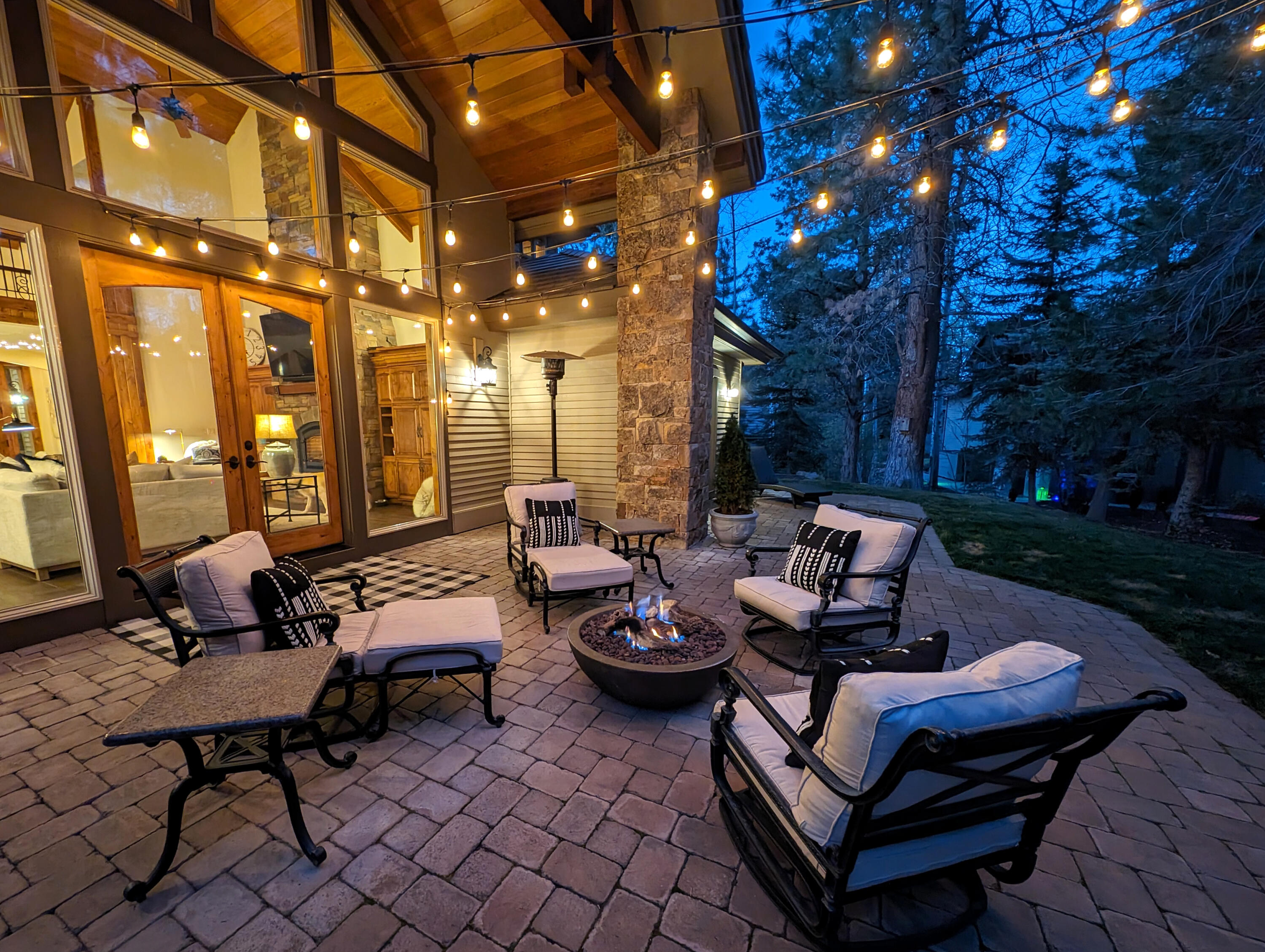 Broken Top - Residential