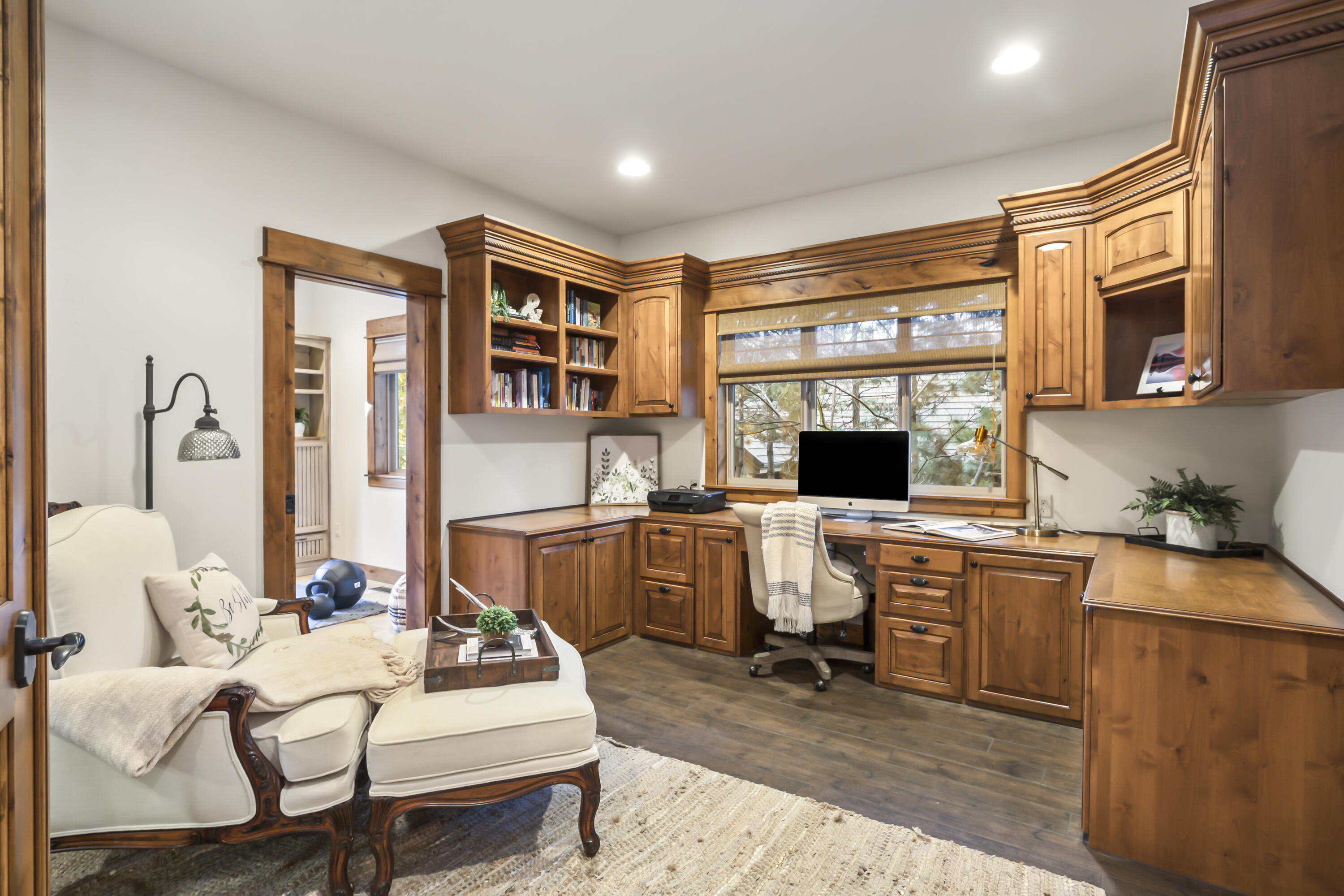 Broken Top - Residential