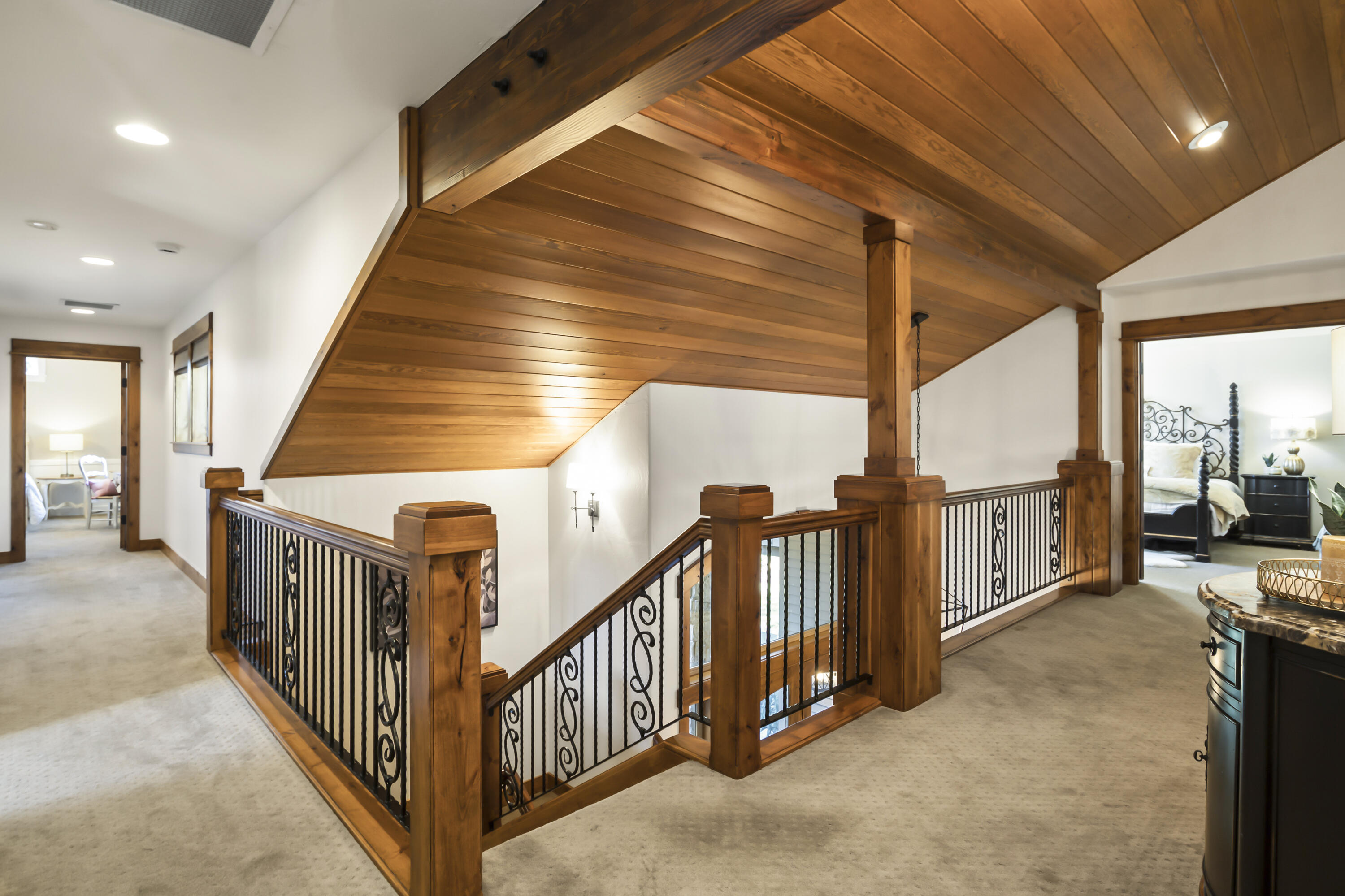 Broken Top - Residential