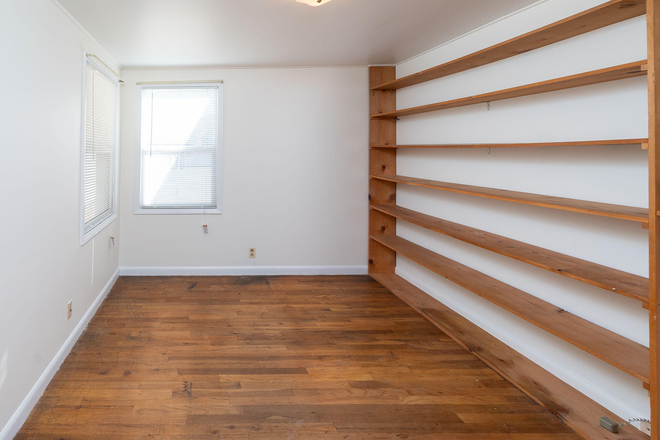 Schnoors - Residential