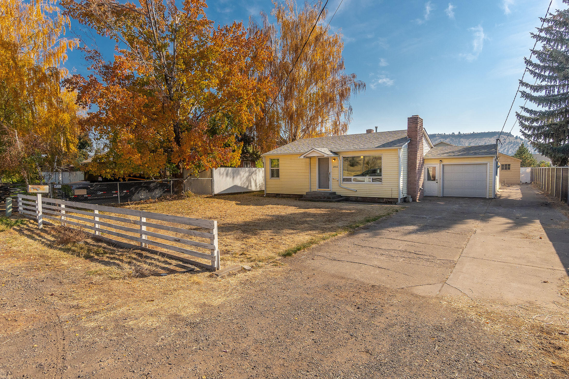 Schnoors - Residential