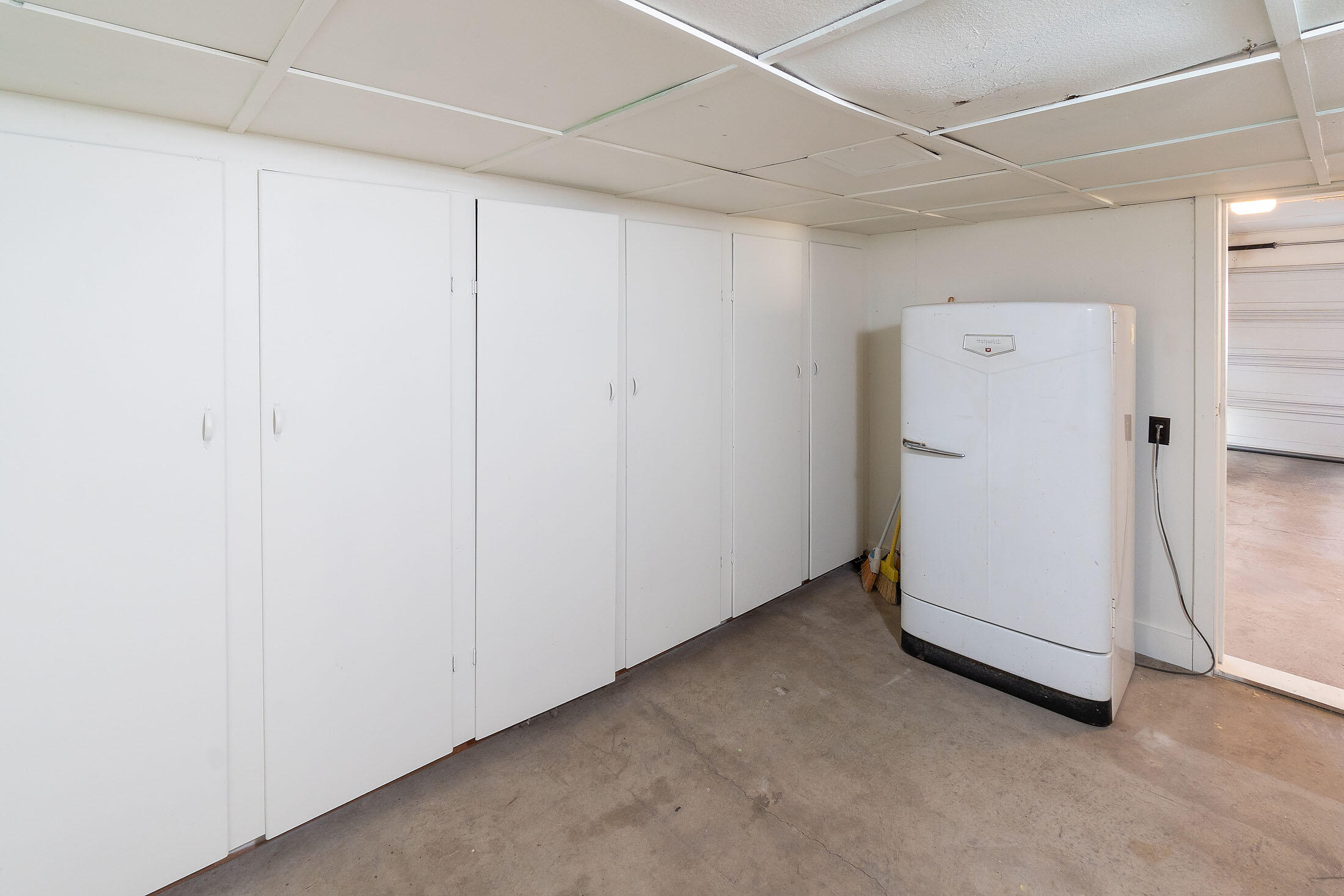 Schnoors - Residential