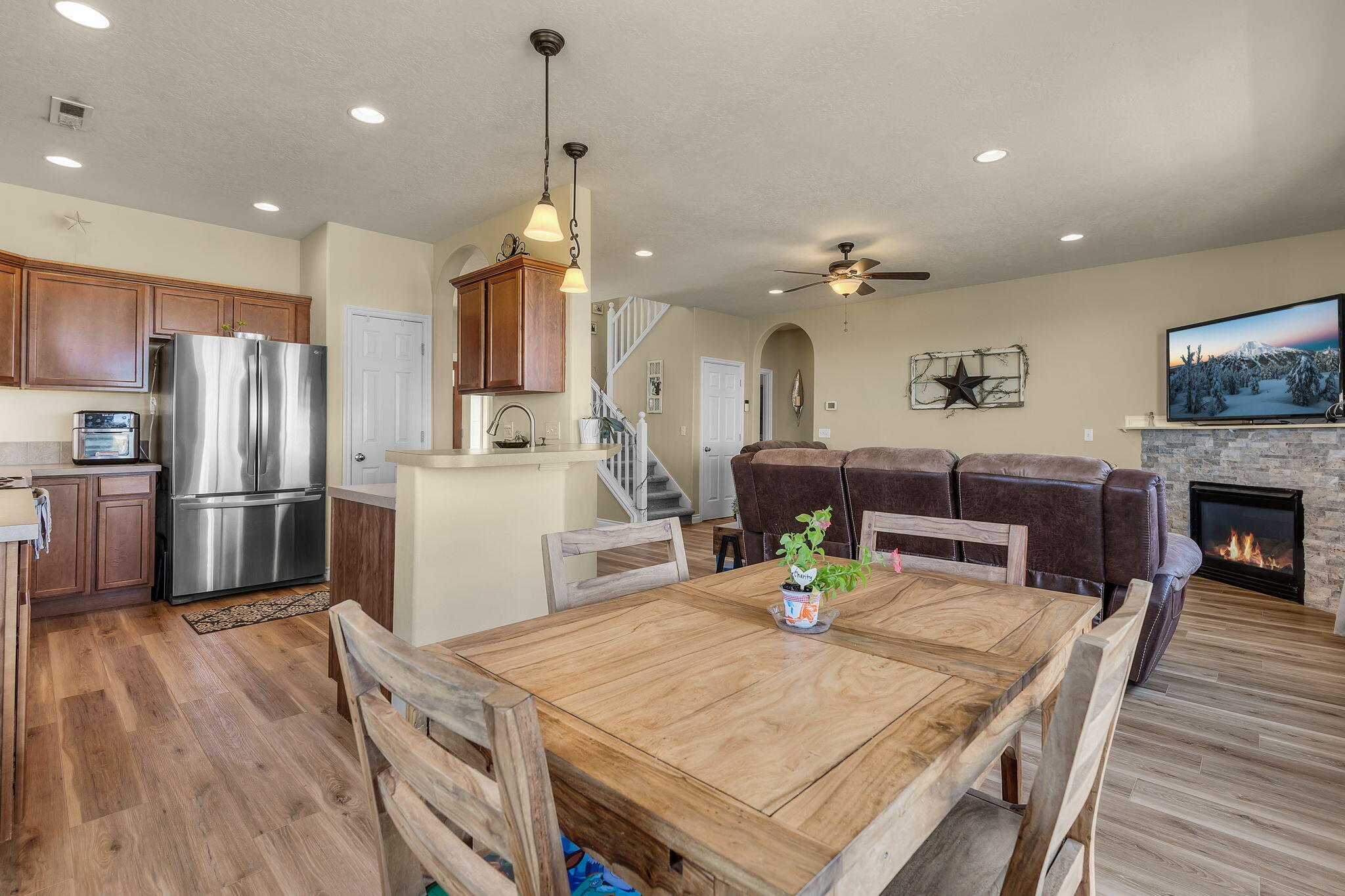 Canyon View - Residential