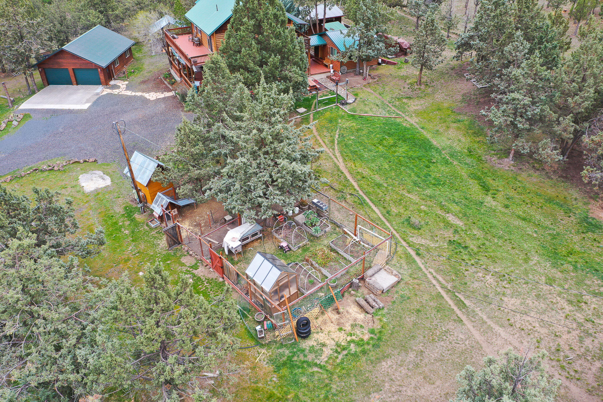 2260 SE Highland Road