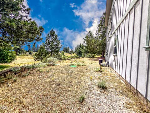 Tiny photo for 22929 Rivercrest Drive, Chiloquin, OR 97624 (MLS # 220224821)