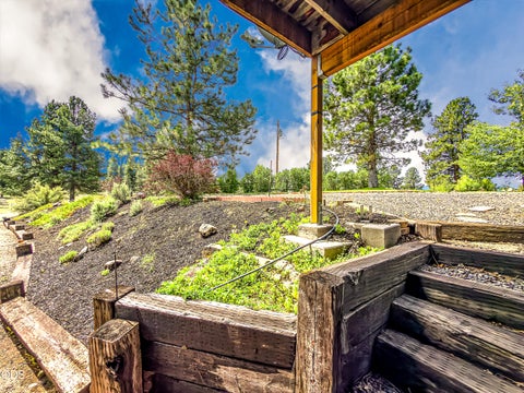 Tiny photo for 22929 Rivercrest Drive, Chiloquin, OR 97624 (MLS # 220224821)