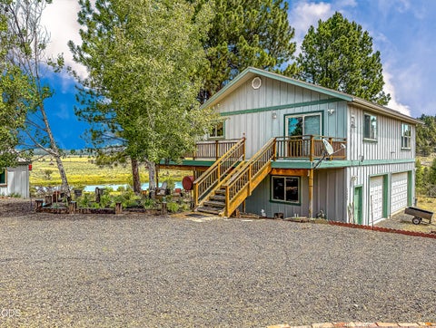 Photo of 22929 Rivercrest Drive, Chiloquin, OR 97624 (MLS # 220224821)