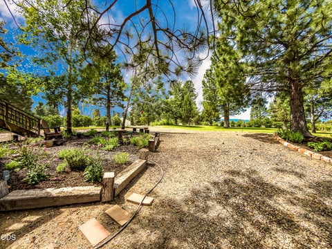 Tiny photo for 22929 Rivercrest Drive, Chiloquin, OR 97624 (MLS # 220224821)