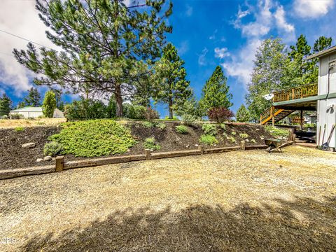 Tiny photo for 22929 Rivercrest Drive, Chiloquin, OR 97624 (MLS # 220224821)