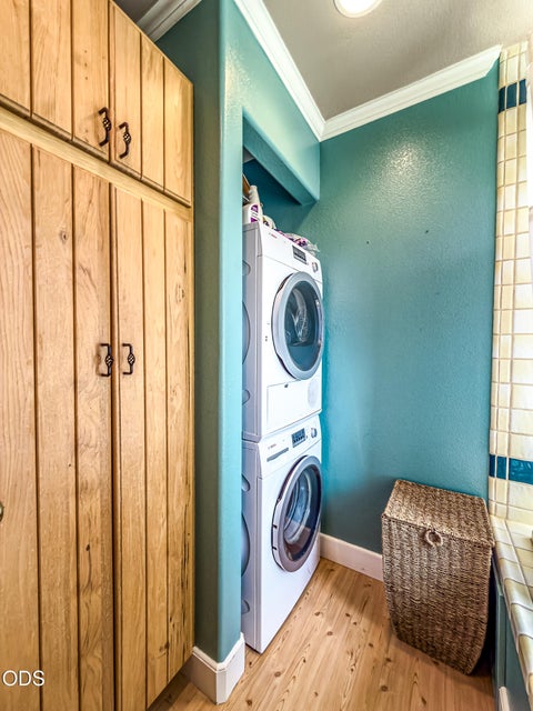 Tiny photo for 22929 Rivercrest Drive, Chiloquin, OR 97624 (MLS # 220224821)